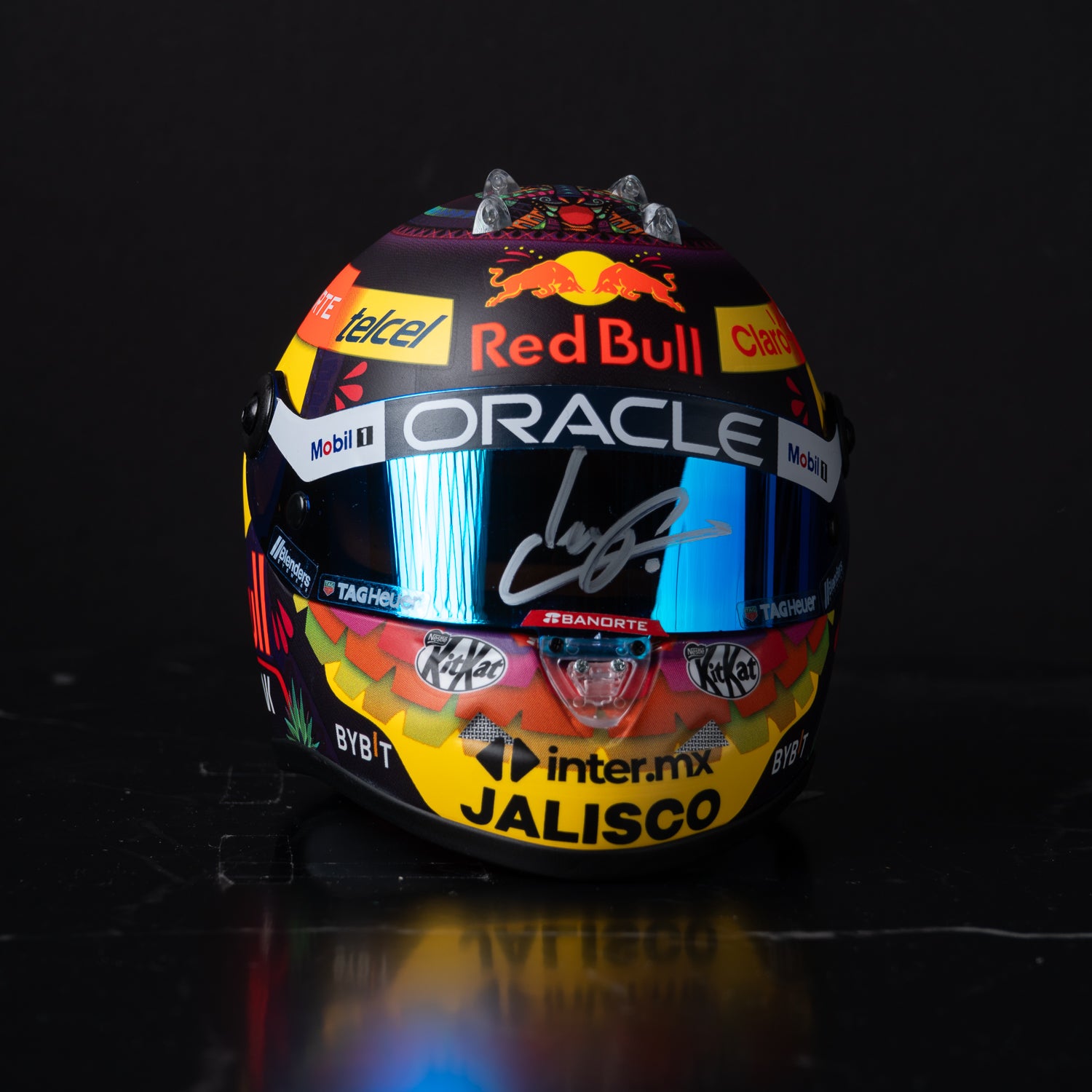 Checo Pérez Mini Casco Firmado